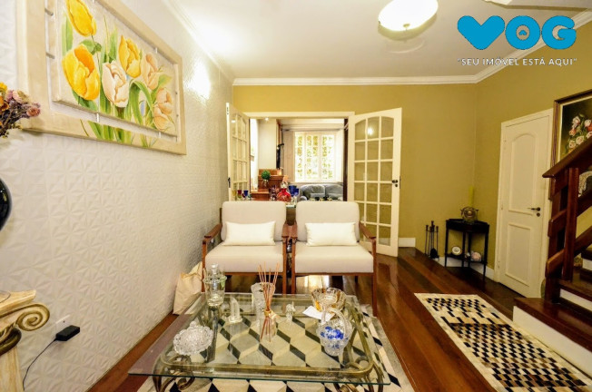 Imagem Casa com 4 Quartos à Venda, 220 m² em Centro Histórico - Porto Alegre