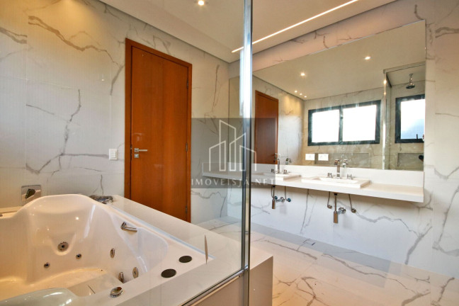 Imagem Casa de Condomínio com 4 Quartos à Venda, 379 m² em Alphaville - Santana De Parnaíba Imagem Casa de Condomínio com 4 Quartos à Venda, 379 m² em Alphaville - Santana De Parnaíba