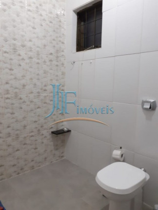 Imagem Imóvel com 4 Quartos à Venda, 105.000 m² em Centro - Cajuru Imagem Imóvel com 4 Quartos à Venda, 105.000 m² em Centro - Cajuru