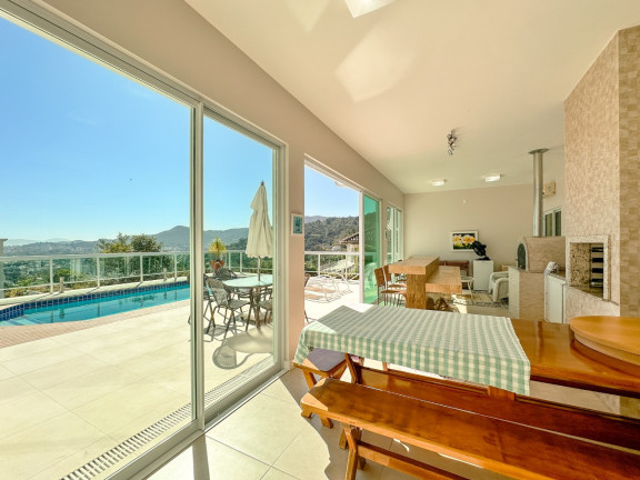 Imagem Casa de Condomínio com 4 Quartos à Venda, 701 m² em Córrego Grande - Florianópolis