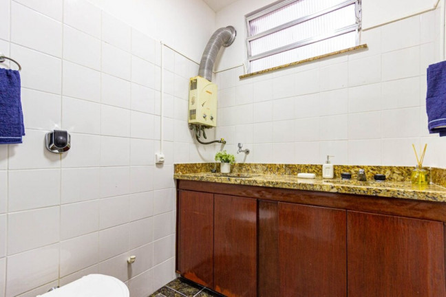 Imagem Imóvel com 1 Quarto à Venda, 45 m² em Copacabana - Rio De Janeiro Imagem Imóvel com 1 Quarto à Venda, 45 m² em Copacabana - Rio De Janeiro