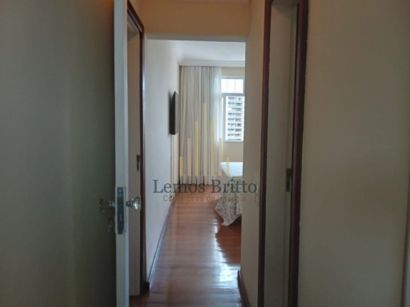 Imagem Imóvel com 4 Quartos à Venda, 213 m² em Vitória - Salvador Imagem Imóvel com 4 Quartos à Venda, 213 m² em Vitória - Salvador