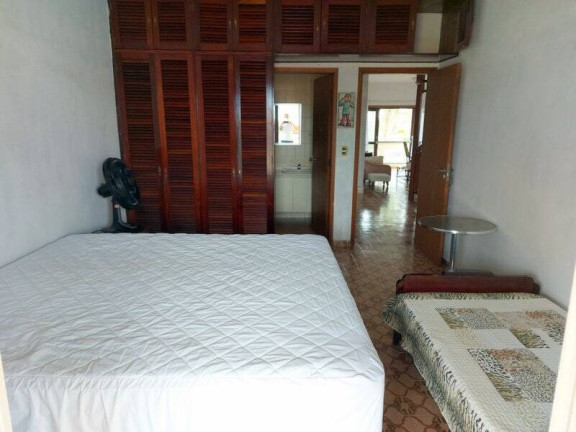 Imagem Casa com 6 Quartos à Venda, 674 m² em Cidade Nova Peruibe - Peruíbe Imagem Casa com 6 Quartos à Venda, 674 m² em Cidade Nova Peruibe - Peruíbe