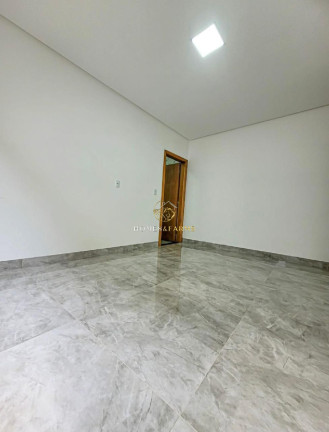 Imagem Casa com 3 Quartos à Venda, 133 m² em Residencial Guarema - Goiânia Imagem Casa com 3 Quartos à Venda, 133 m² em Residencial Guarema - Goiânia