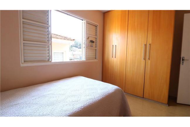 Imagem Casa com 3 Quartos à Venda, em Jardim Campo Limpo - São Paulo Imagem Casa com 3 Quartos à Venda, em Jardim Campo Limpo - São Paulo