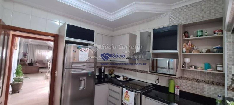 Imagem Sobrado com 3 Quartos à Venda, 192 m² em Vila Galvão - Guarulhos Imagem Sobrado com 3 Quartos à Venda, 192 m² em Vila Galvão - Guarulhos