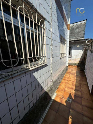 Imagem Sobrado com 3 Quartos à Venda, 208 m² em Vila Cascatinha - São Vicente Imagem Sobrado com 3 Quartos à Venda, 208 m² em Vila Cascatinha - São Vicente