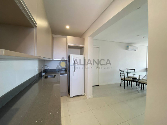 Imagem Apartamento com 2 Quartos à Venda, 65 m² em Gravatá - Navegantes