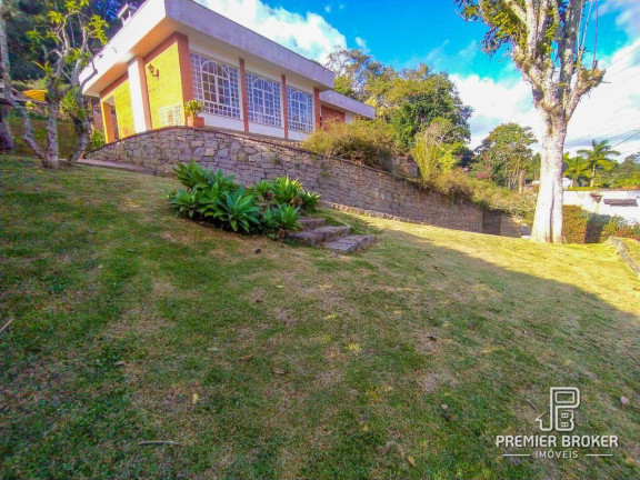 Imagem Casa com 4 Quartos à Venda, 330 m² em Albuquerque - Teresópolis Imagem Casa com 4 Quartos à Venda, 330 m² em Albuquerque - Teresópolis