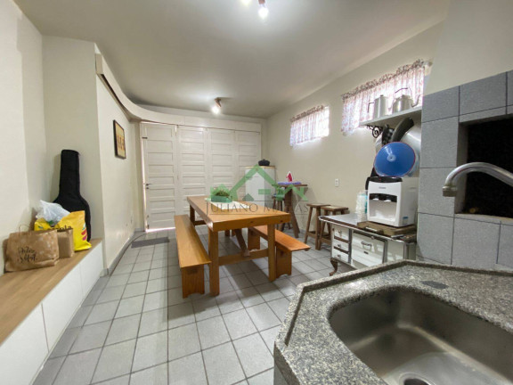 Imagem Casa com 3 Quartos à Venda, 140 m² em Costeira - Balneário Barra Do Sul