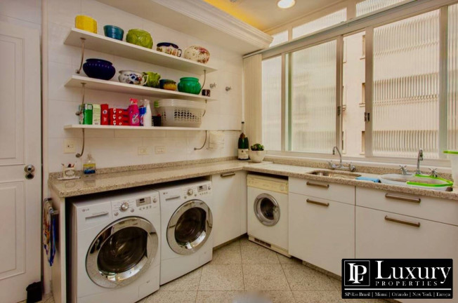 Imagem Apartamento com 4 Quartos à Venda, 420 m² em Cerqueira César - São Paulo