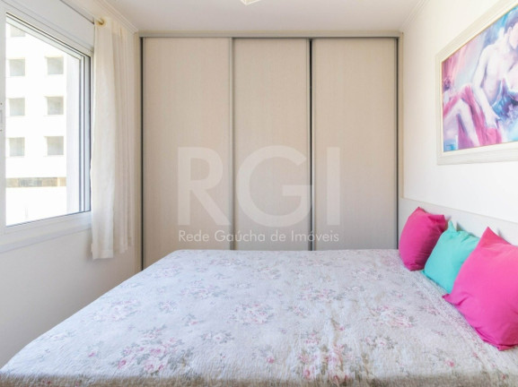 Imagem Apartamento com 3 Quartos à Venda, 68 m² em Higienópolis - Porto Alegre Imagem Apartamento com 3 Quartos à Venda, 68 m² em Higienópolis - Porto Alegre