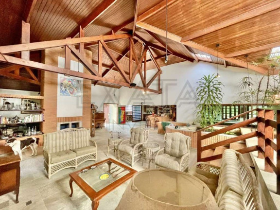 Imagem Casa com 5 Quartos à Venda, 923 m² em Vila Santo Antônio - Cotia Imagem Casa com 5 Quartos à Venda, 923 m² em Vila Santo Antônio - Cotia
