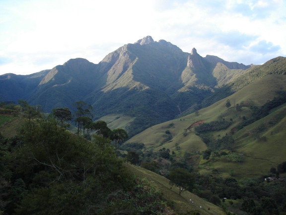 Fazenda à Venda, 1.331.000 m² em Piquete - Piquete