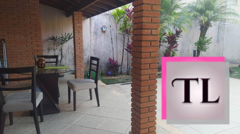 Imagem Casa com 3 Quartos à Venda, 330 m² em Poços De Caldas Imagem Casa com 3 Quartos à Venda, 330 m² em Poços De Caldas
