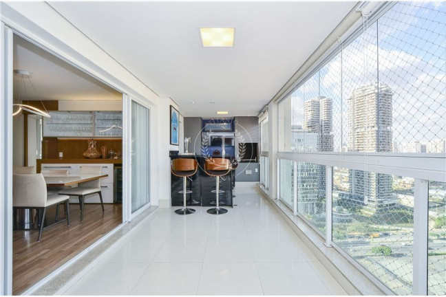 Imagem Apartamento com 3 Quartos à Venda, 138 m² em Santo Amaro - São Paulo