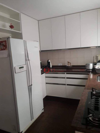 Imagem Sobrado com 4 Quartos à Venda, 200 m² em Vila Formosa - São Paulo Imagem Sobrado com 4 Quartos à Venda, 200 m² em Vila Formosa - São Paulo