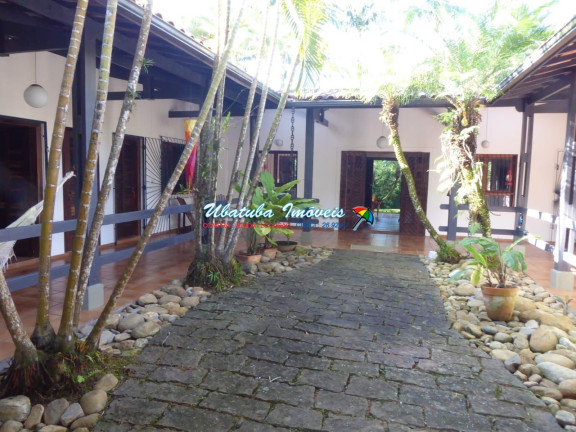 Imagem Casa com 4 Quartos à Venda, 182 m² em Perequê Mirim - Ubatuba