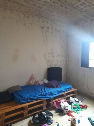 Imagem Casa com 3 Quartos à Venda, 90 m² em Residencial Campos Maia - Pindamonhangaba Imagem Casa com 3 Quartos à Venda, 90 m² em Residencial Campos Maia - Pindamonhangaba