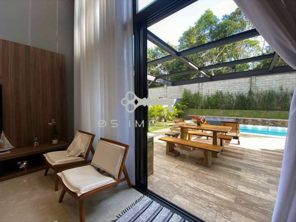 Imagem Casa de Condomínio com 4 Quartos à Venda, 399 m² em Granja Viana - Carapicuíba Imagem Casa de Condomínio com 4 Quartos à Venda, 399 m² em Granja Viana - Carapicuíba