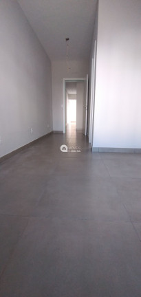 Imagem Casa com 3 Quartos à Venda, 103 m² Imagem Casa com 3 Quartos à Venda, 103 m²