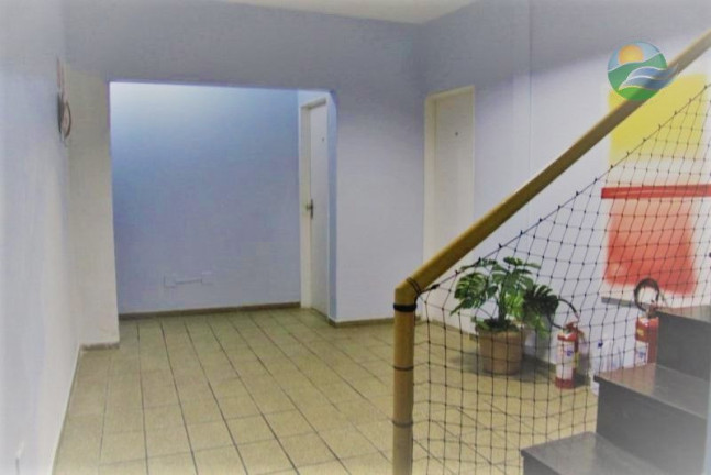 Imagem Imóvel com 16 Quartos à Venda, 663 m² Imagem Imóvel com 16 Quartos à Venda, 663 m²