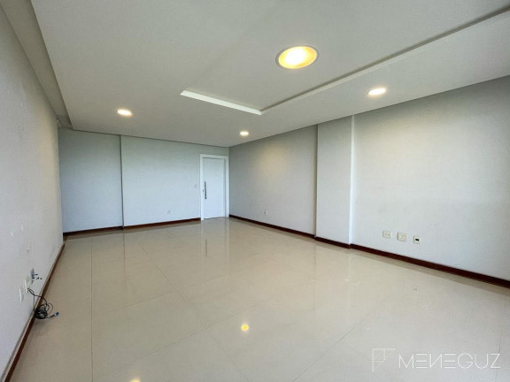 Imagem Apartamento com 4 Quartos à Venda, 220 m² em Centro - Guarapari