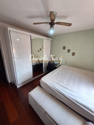 Imagem Sobrado com 3 Quartos à Venda, 141 m² em Vila Scarpelli - Santo André Imagem Sobrado com 3 Quartos à Venda, 141 m² em Vila Scarpelli - Santo André