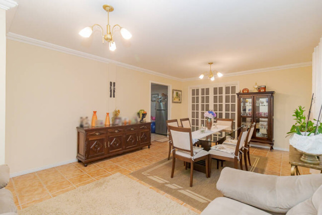 Imagem Casa com 3 Quartos à Venda, 140 m² em Guaíra - Curitiba Imagem Casa com 3 Quartos à Venda, 140 m² em Guaíra - Curitiba