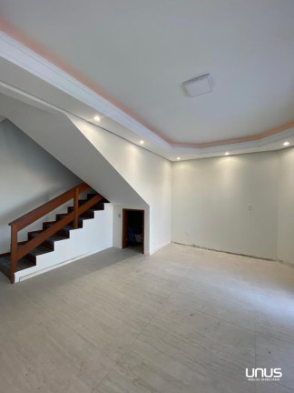 Imagem Casa com 3 Quartos à Venda, em Pagani - Palhoça Imagem Casa com 3 Quartos à Venda, em Pagani - Palhoça