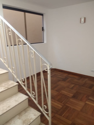 Imagem Casa com 3 Quartos à Venda, 202 m² em Vila Nova Conceição - São Paulo Imagem Casa com 3 Quartos à Venda, 202 m² em Vila Nova Conceição - São Paulo