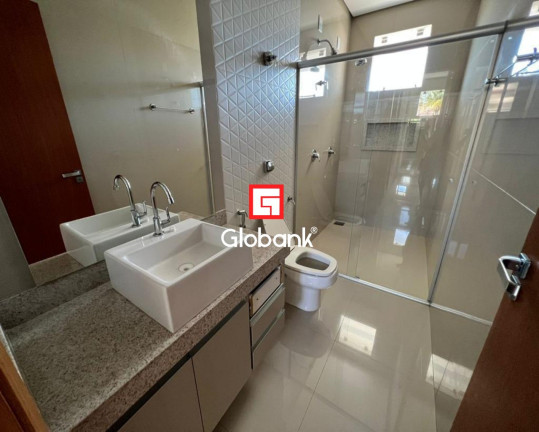 Imagem Casa com 3 Quartos à Venda, 300 m² em Ibituruna - Montes Claros Imagem Casa com 3 Quartos à Venda, 300 m² em Ibituruna - Montes Claros