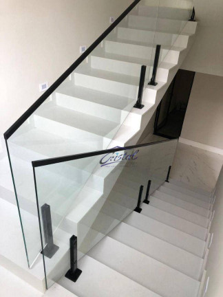 Imagem Casa com 3 Quartos à Venda, 382 m² em Aldeia Da Serra - Barueri Imagem Casa com 3 Quartos à Venda, 382 m² em Aldeia Da Serra - Barueri