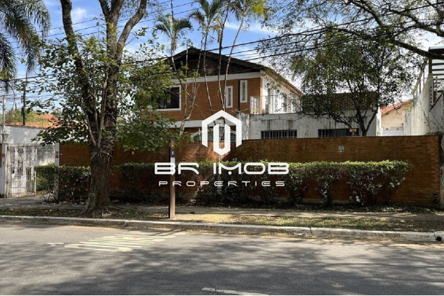 Imagem Casa com 7 Quartos à Venda, 307 m² em Boaçava - São Paulo Imagem Casa com 7 Quartos à Venda, 307 m² em Boaçava - São Paulo