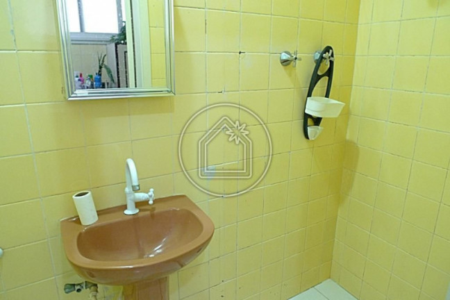 Imagem Apartamento com 3 Quartos à Venda, 184 m² em Copacabana - Rio De Janeiro Imagem Apartamento com 3 Quartos à Venda, 184 m² em Copacabana - Rio De Janeiro