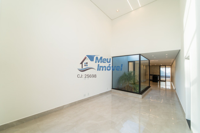 Imagem Casa com 4 Quartos à Venda, 280 m² em Setor Habitacional Arniqueira (águas Claras) - Brasília Imagem Casa com 4 Quartos à Venda, 280 m² em Setor Habitacional Arniqueira (águas Claras) - Brasília