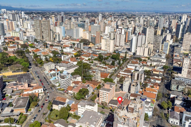 Imagem Terreno à Venda, 646 m² em São Francisco - Curitiba Imagem Terreno à Venda, 646 m² em São Francisco - Curitiba