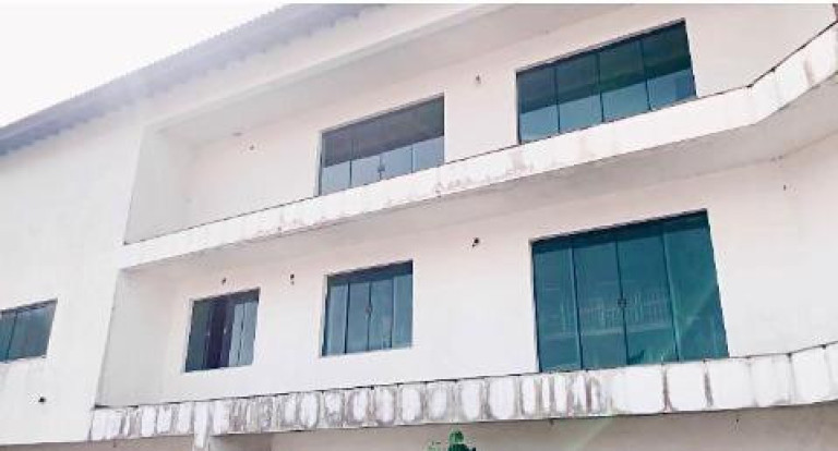 Imagem Sobrado com 7 Quartos para Alugar, 740 m² em Arujá Center Ville - Arujá
