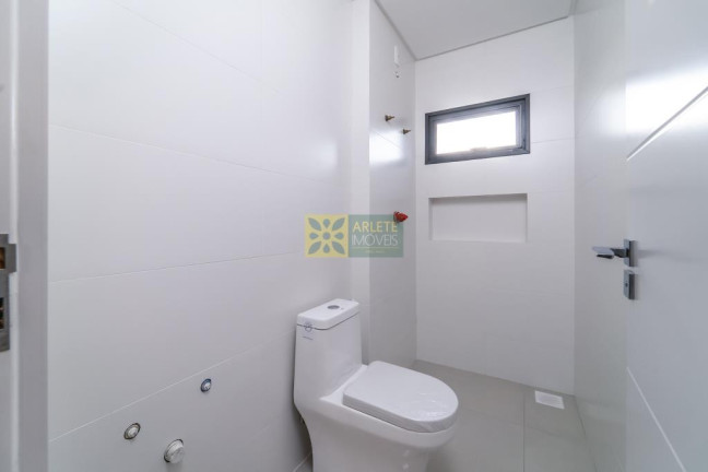 Imagem Cobertura com 3 Quartos à Venda, 151 m² em Mariscal - Bombinhas Imagem Cobertura com 3 Quartos à Venda, 151 m² em Mariscal - Bombinhas