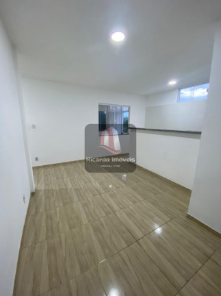 Imagem Imóvel com 1 Quarto à Venda, 50 m² em Peró - Cabo Frio Imagem Imóvel com 1 Quarto à Venda, 50 m² em Peró - Cabo Frio