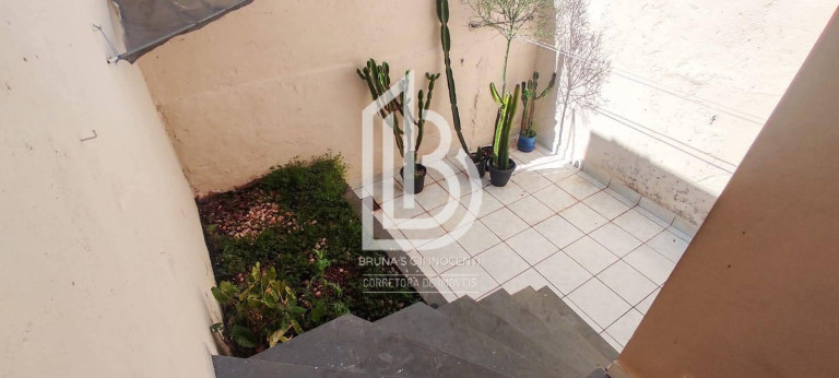 Imagem Casa com 3 Quartos à Venda, 180 m² em Vila Scarpelli - Santo André Imagem Casa com 3 Quartos à Venda, 180 m² em Vila Scarpelli - Santo André