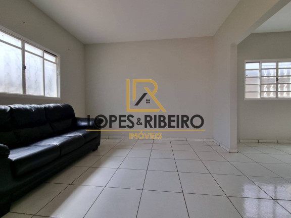 Imagem Casa com 2 Quartos à Venda, 250 m² em Jardim Itamarati - Botucatu Imagem Casa com 2 Quartos à Venda, 250 m² em Jardim Itamarati - Botucatu