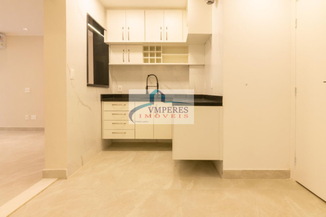Imagem Apartamento com 2 Quartos à Venda, 75 m² em Copacabana - Rio De Janeiro Imagem Apartamento com 2 Quartos à Venda, 75 m² em Copacabana - Rio De Janeiro