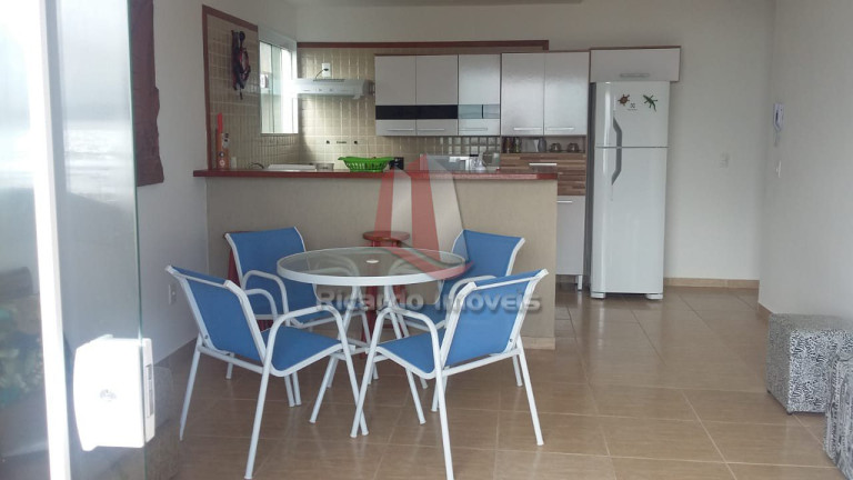 Imagem Imóvel com 3 Quartos à Venda, 100 m² em Peró - Cabo Frio Imagem Imóvel com 3 Quartos à Venda, 100 m² em Peró - Cabo Frio