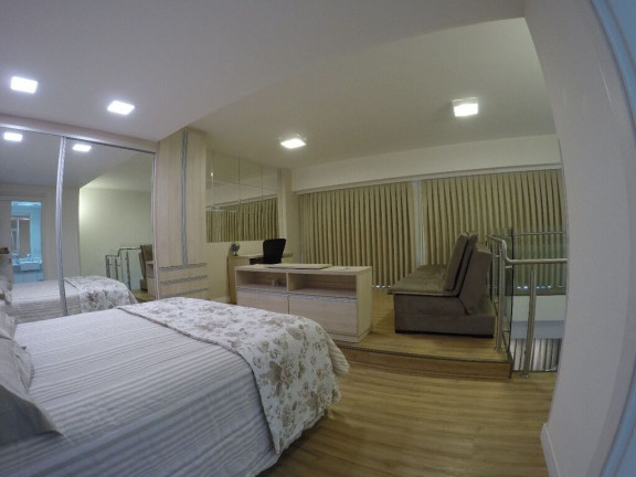 Imagem Apartamento com 1 Quarto à Venda, 79 m² em Centro Histórico - Porto Alegre Imagem Apartamento com 1 Quarto à Venda, 79 m² em Centro Histórico - Porto Alegre