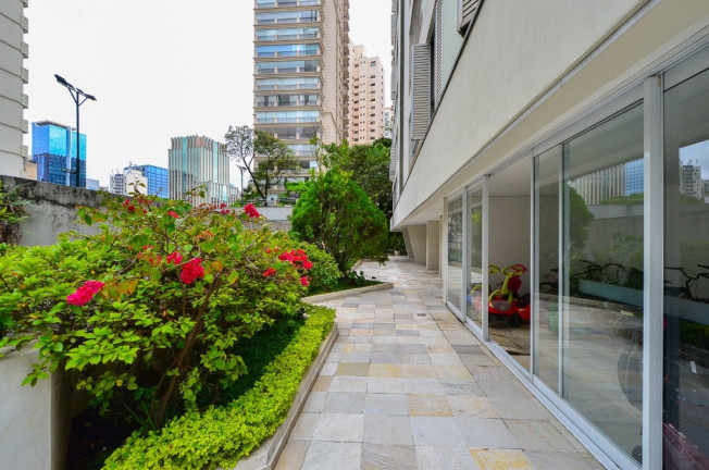 Imagem Apartamento com 3 Quartos à Venda, 130 m² em Itaim Bibi - São Paulo