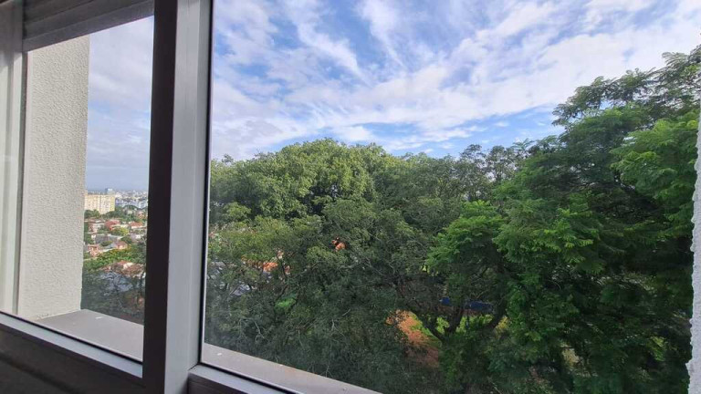 Imagem Imóvel com 3 Quartos à Venda, 85 m² em Santo Antônio - Porto Alegre Imagem Imóvel com 3 Quartos à Venda, 85 m² em Santo Antônio - Porto Alegre