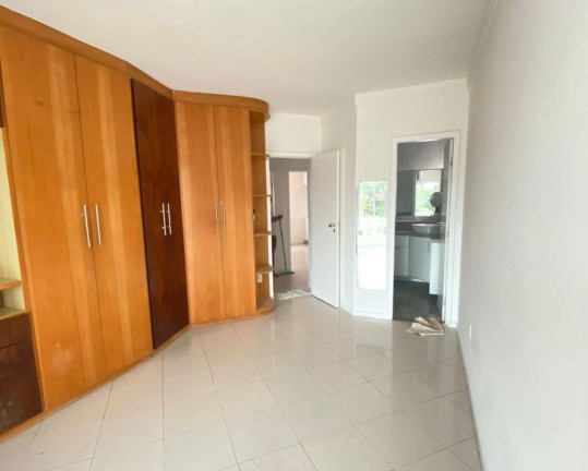 Imagem Casa com 4 Quartos à Venda, 220 m² em Buraquinho - Lauro De Freitas