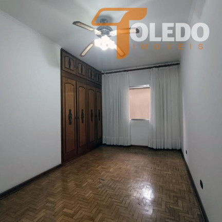 Imagem Casa com 3 Quartos para Alugar, 292 m² em Vila Santo Estevão - São Paulo Imagem Casa com 3 Quartos para Alugar, 292 m² em Vila Santo Estevão - São Paulo
