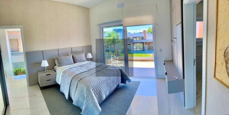 Imagem Casa com 5 Quartos à Venda, em Centro - Capão Da Canoa Imagem Casa com 5 Quartos à Venda, em Centro - Capão Da Canoa